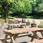 The Wheatsheaf At Beetham 3* Sandside (Beetham)