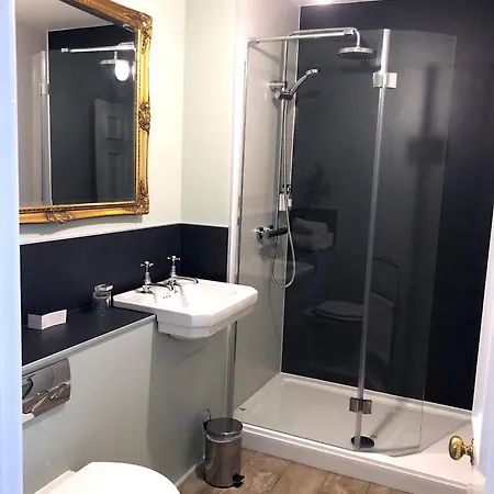 The Wheatsheaf At Beetham Otel