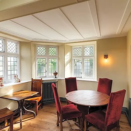 The Wheatsheaf At Beetham 3* Sandside (Beetham)