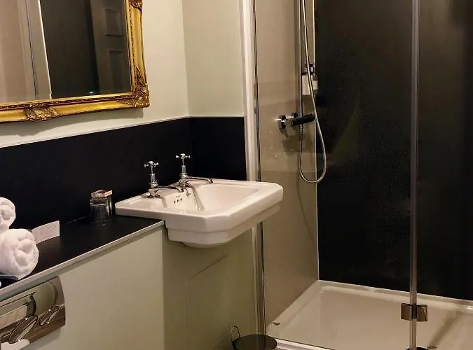 The Wheatsheaf At Beetham 3*