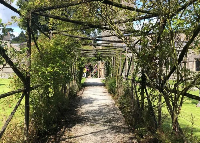 Hotel The Wheatsheaf At Beetham