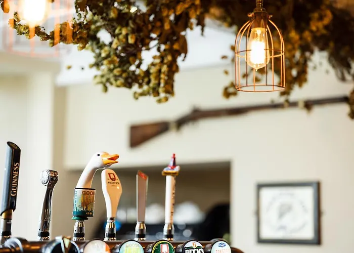 The Wheatsheaf At Beetham Hotel