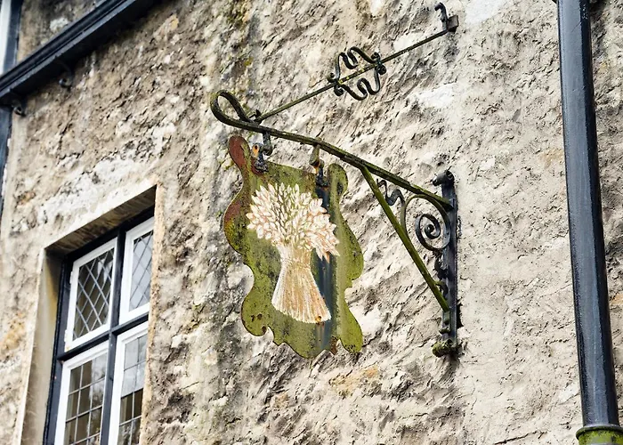 The Wheatsheaf At Beetham Hotel Sandside (Beetham)