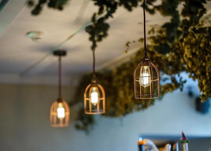 The Wheatsheaf At Beetham Hotel 3*